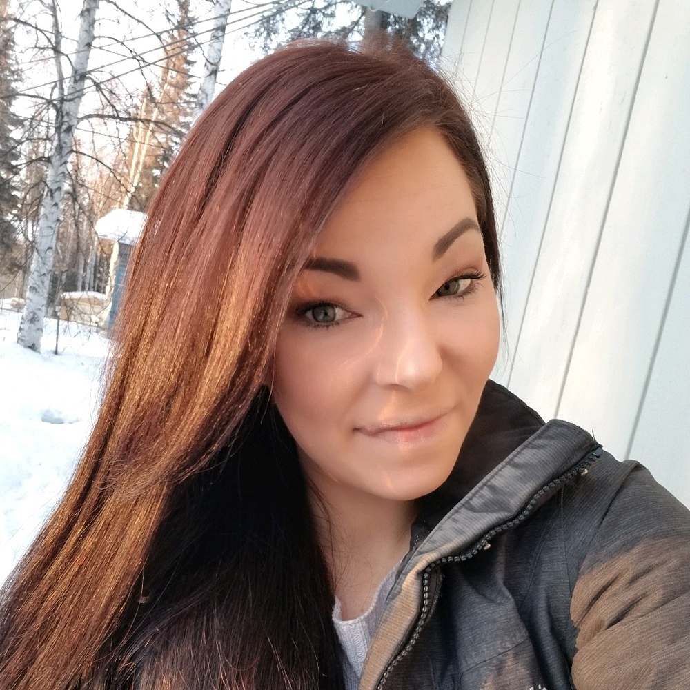 Meet your Posher, Candice